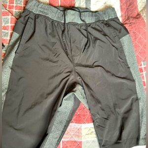 Men’s lulu lemon athletic shorts.